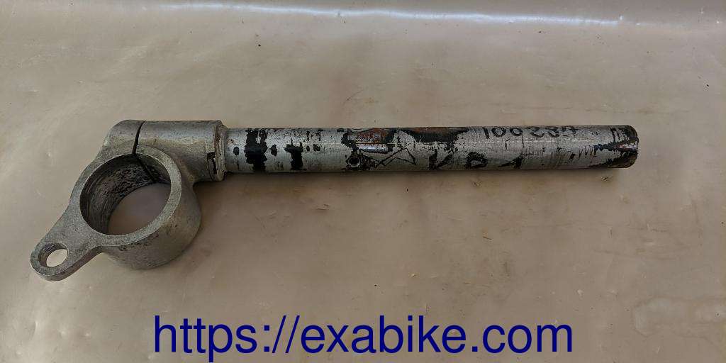 guidon droit Kawasaki KR1 250 - photo 1