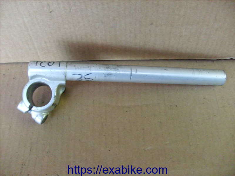 1/2 right handlebars Honda NSR 125 - photo 1