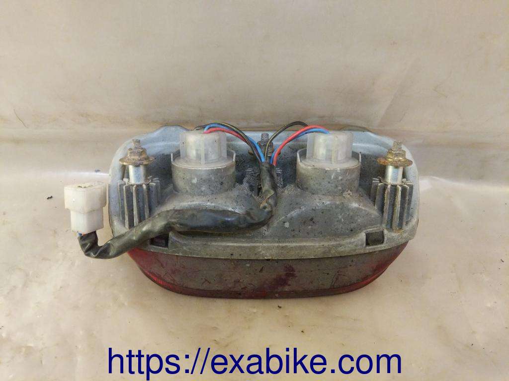 tail light Kawasaki ZZR 1100 - photo 2