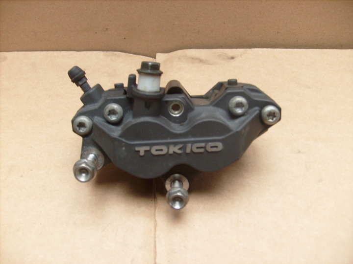 brake caliper,front left Suzuki SV 1000 - photo 1