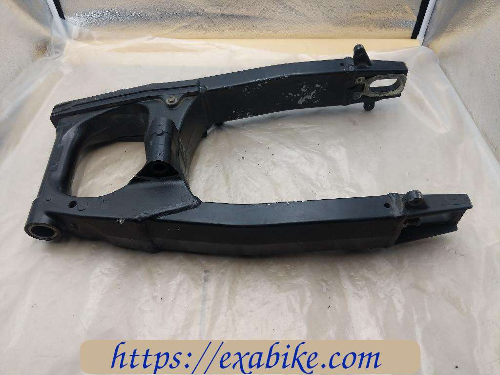 swingarm Suzuki SV 1000 - photo 2