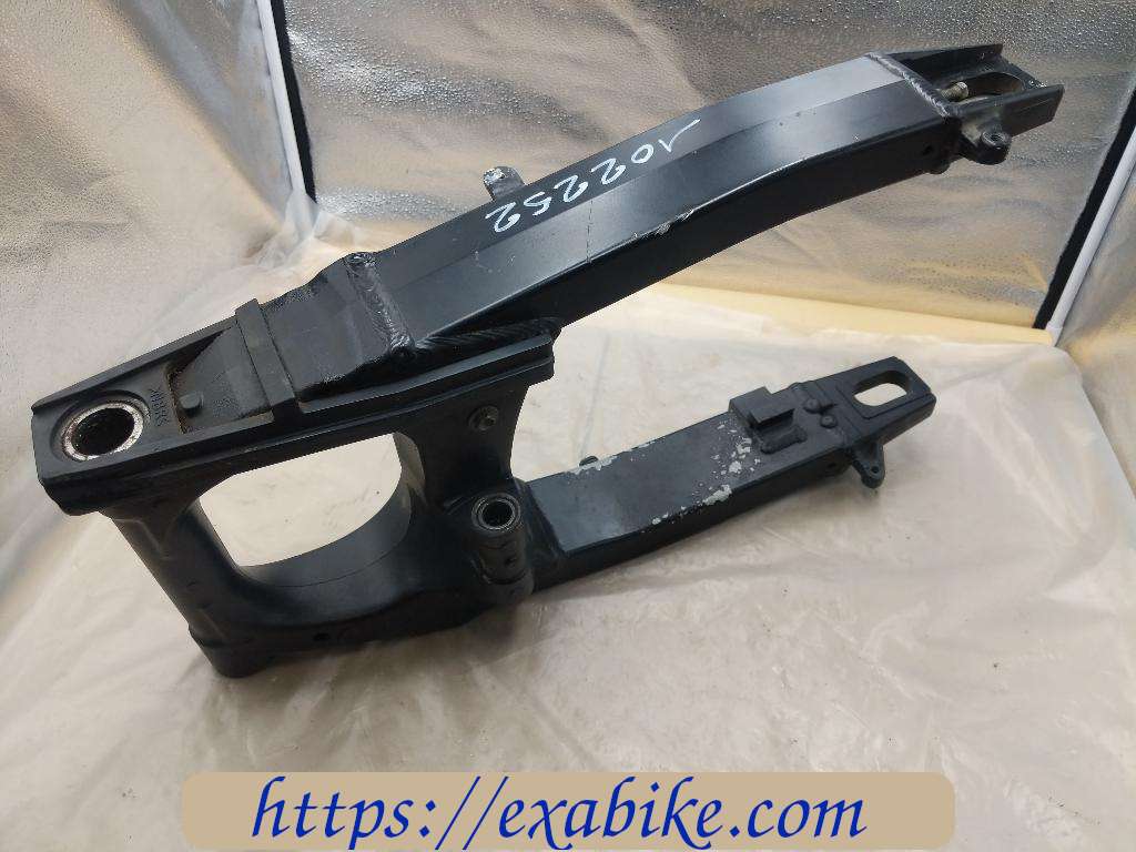 swingarm Suzuki SV 1000 - photo 3