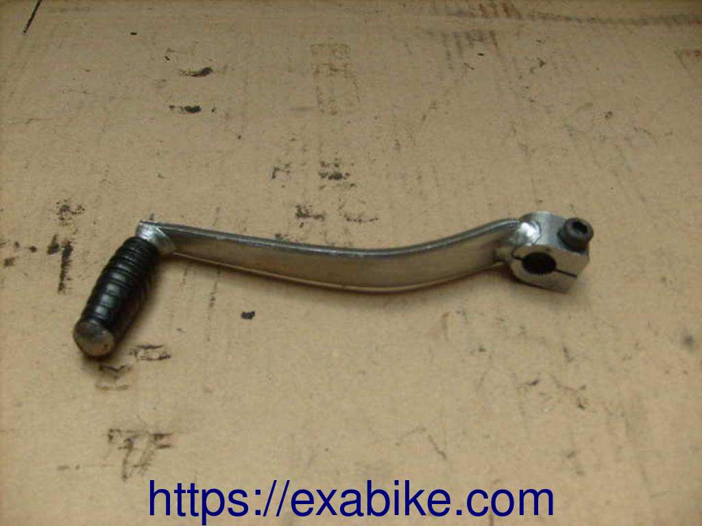 gear change pedal Kawasaki KZ 1000 - photo 1