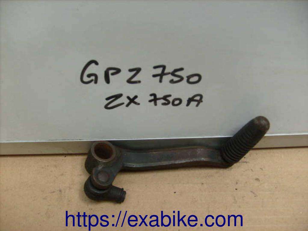 gear change pedal Kawasaki GPZ 750 ZX - photo 1