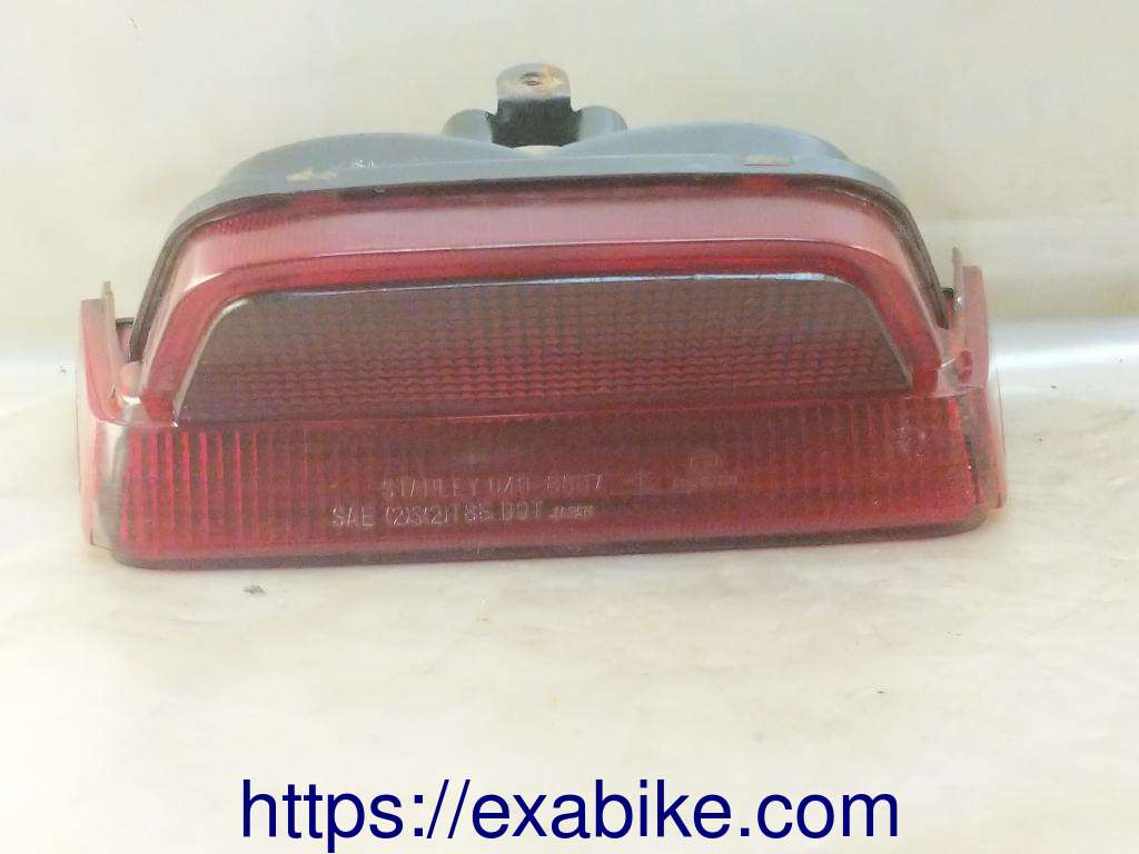 tail light Honda VFR 750 - photo 1