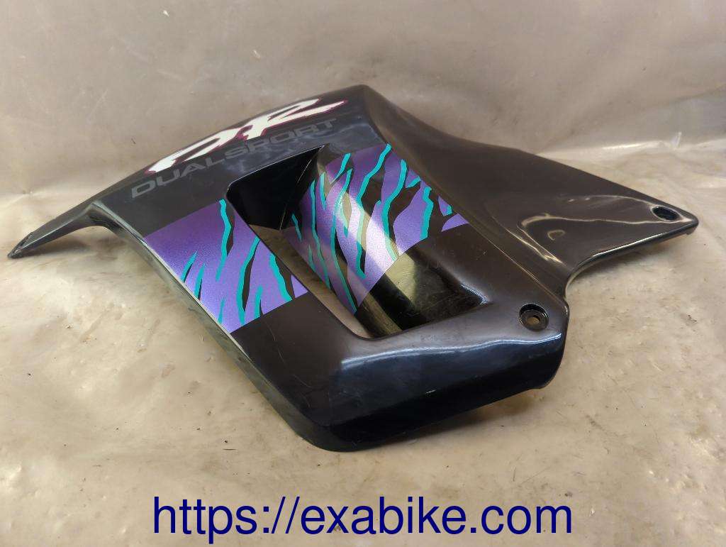 left middle cowl Suzuki DR 800 - photo 2