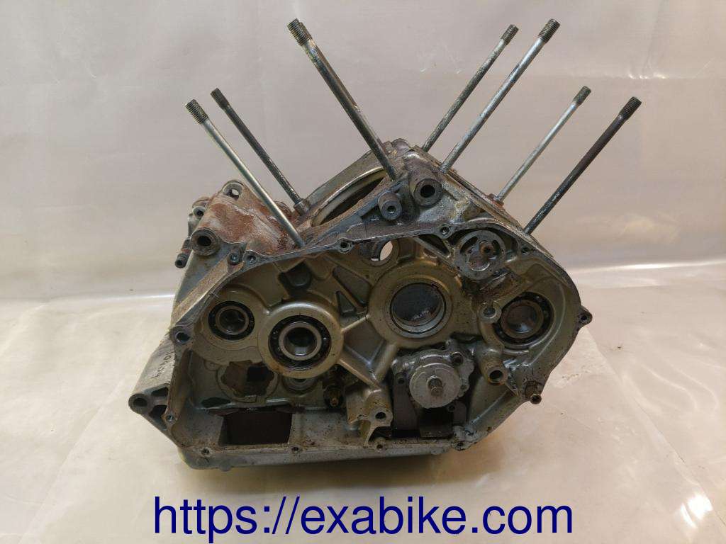 crankcase set Yamaha XZ 550 - photo 2