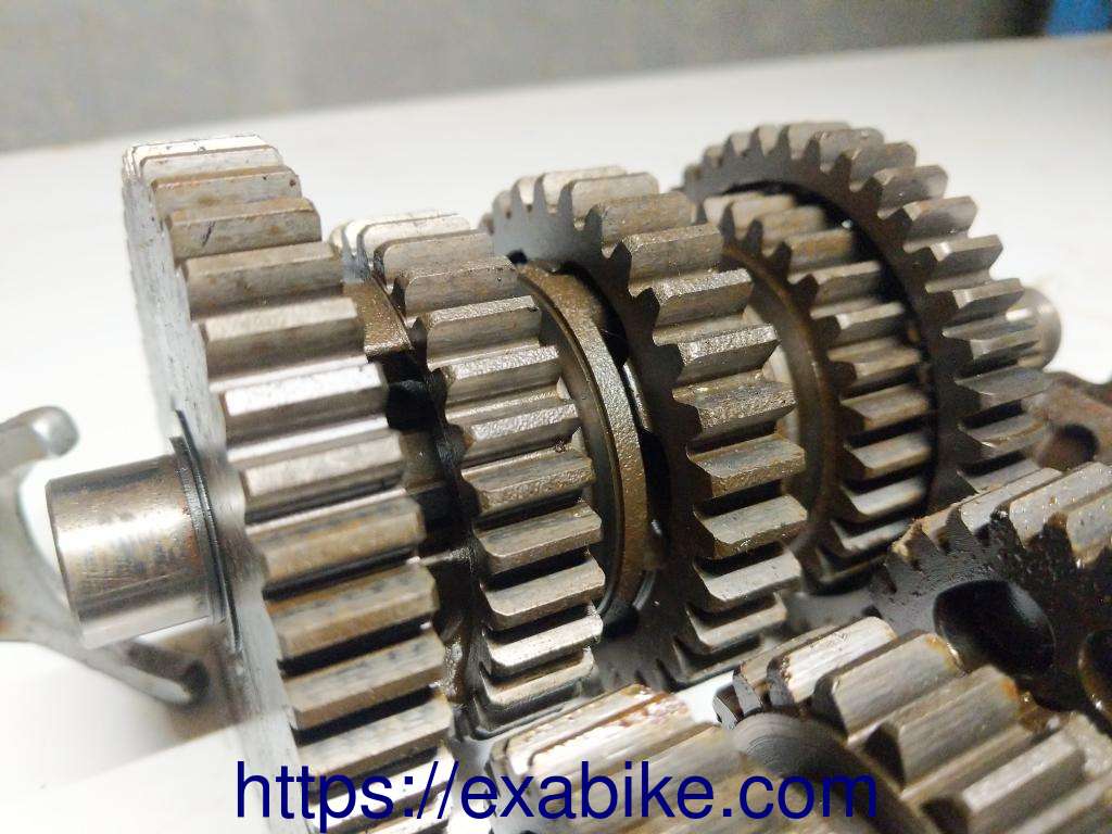 gearbox Yamaha XZ 550 - photo 4