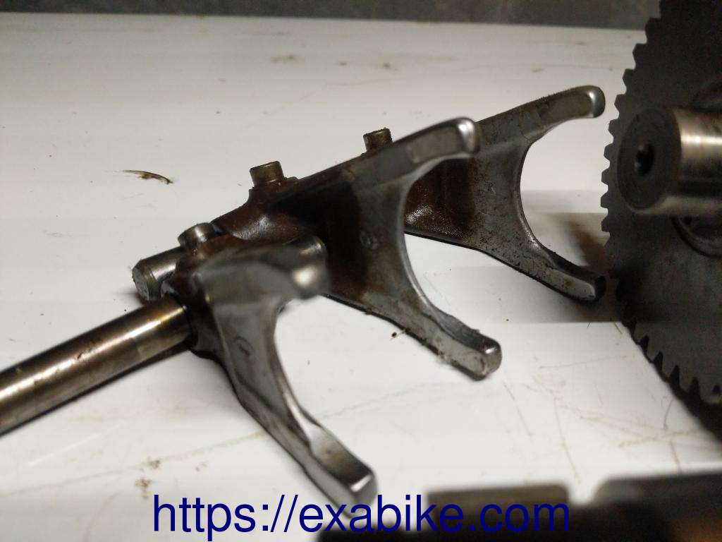 gearbox Yamaha XZ 550 - photo 6