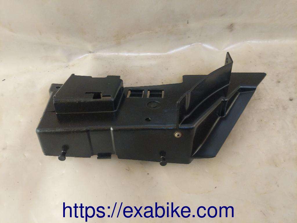 bac à batterie Yamaha TW 125 - photo 2