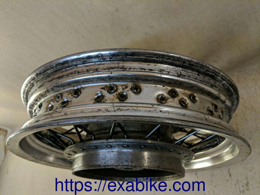 roue arrière Suzuki Intruder 750 - photo 3