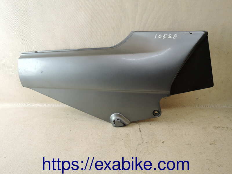 cache latéral droit Kawasaki GTR 1000 - photo 1
