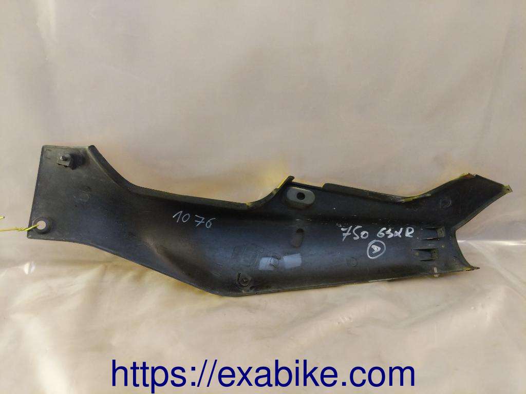 right rear cowl Suzuki GSXR 750 - photo 2