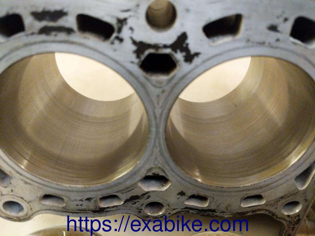 cylinders Yamaha YZF 600 Thundercat - photo 4