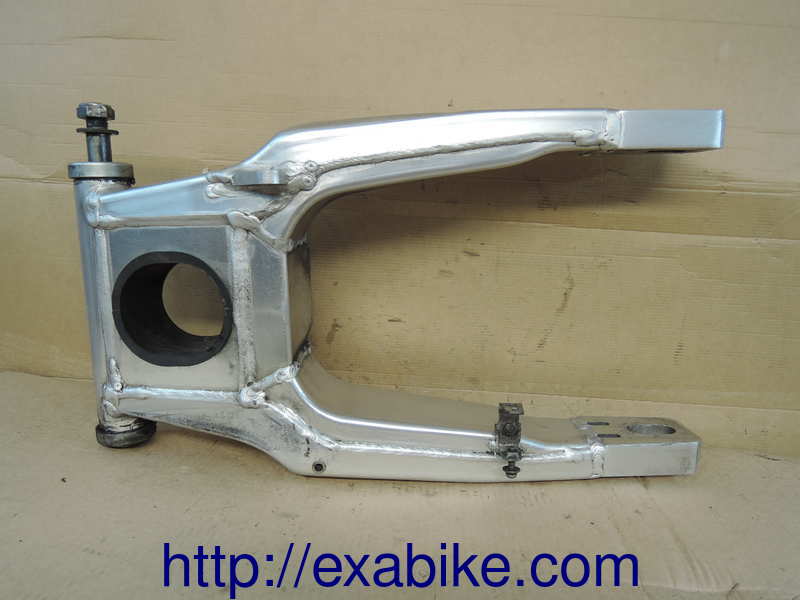 swingarm Yamaha FZR 1000 - photo 2