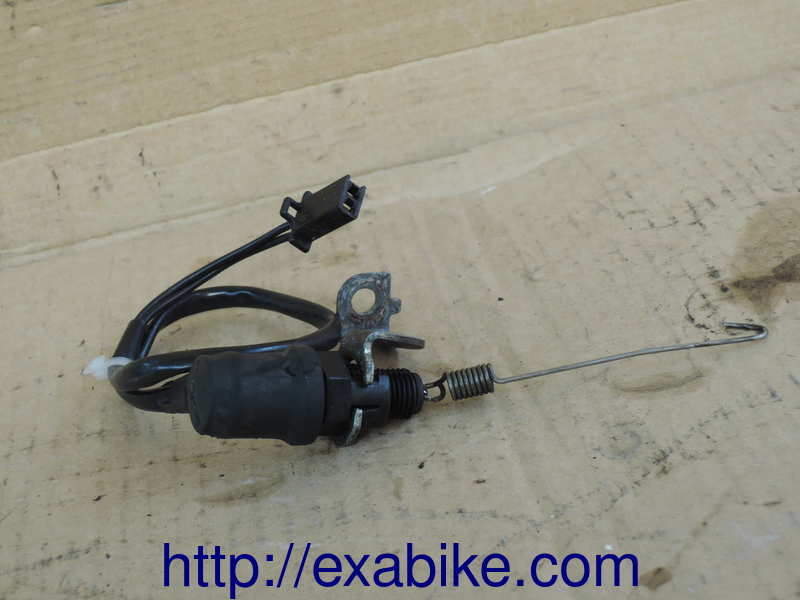 rear brake switch Yamaha YZF 750 - photo 1