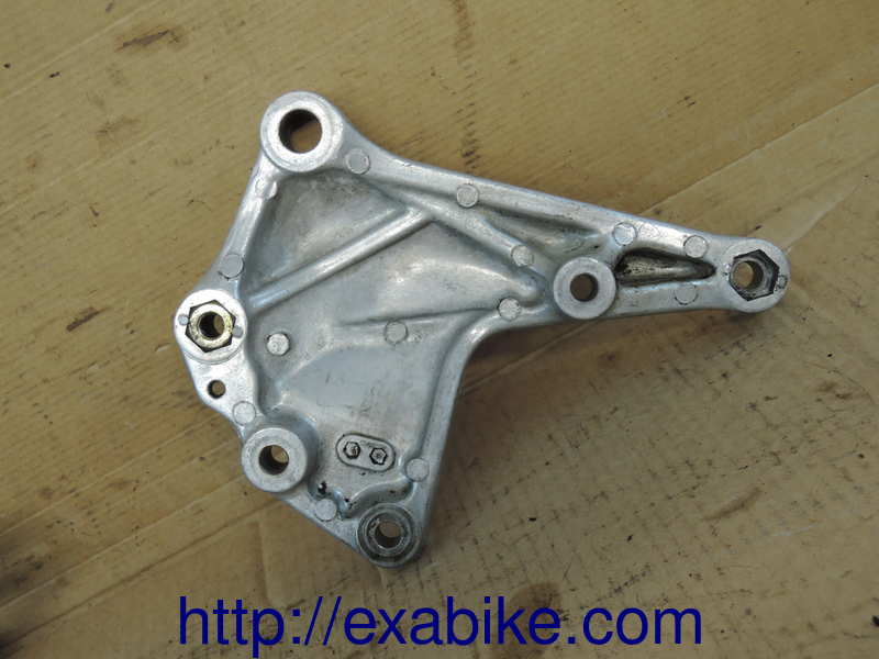 footrest bracket, right Honda CB400T - photo 2