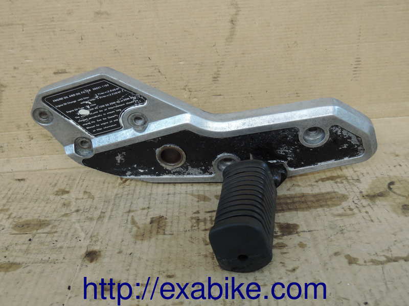 right older step Kawasaki KZ 1000 - photo 1