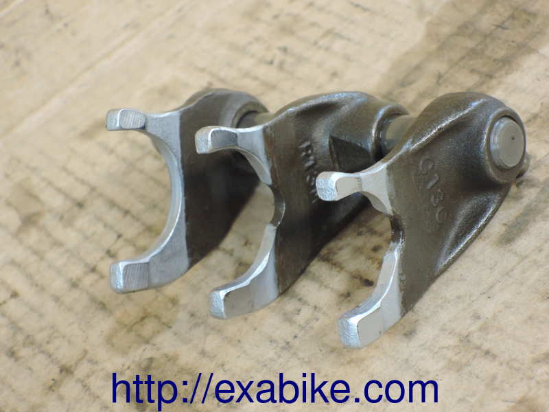 gearshift fork Honda CB125 Twin - photo 1