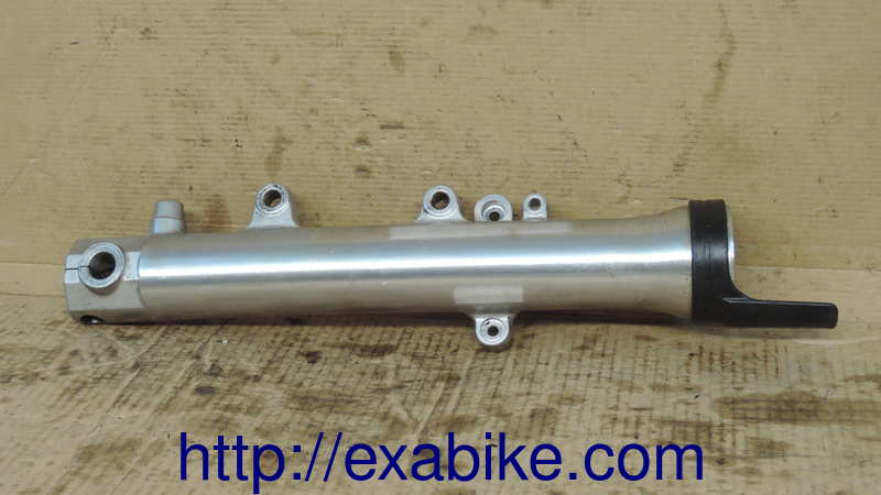 lower fork case, right Yamaha XJR 1200 - photo 1