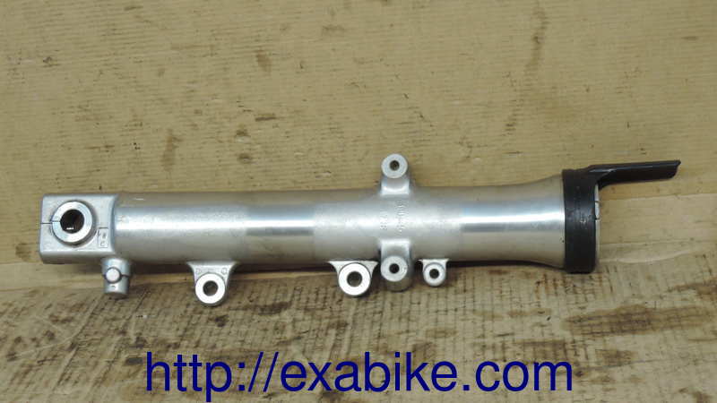 lower fork case, right Yamaha XJR 1200 - photo 2