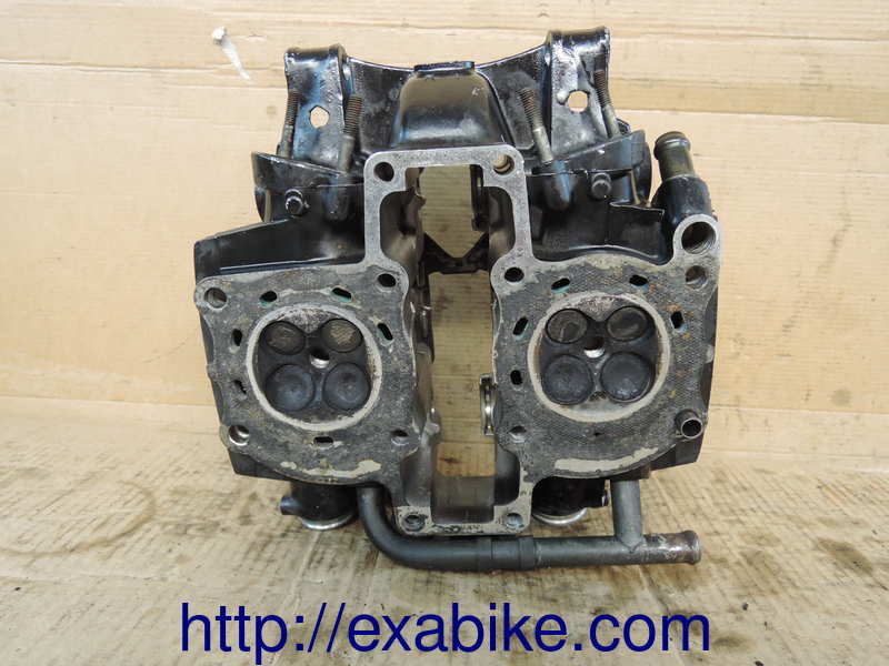 cylinder head, rear Honda VF 400 F - photo 3