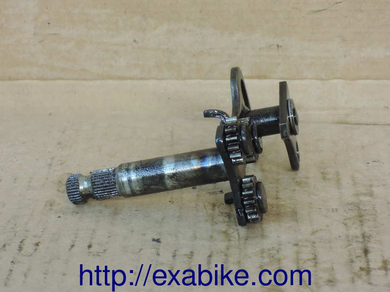 axe de sélecteur Honda VF 400 F - photo 1