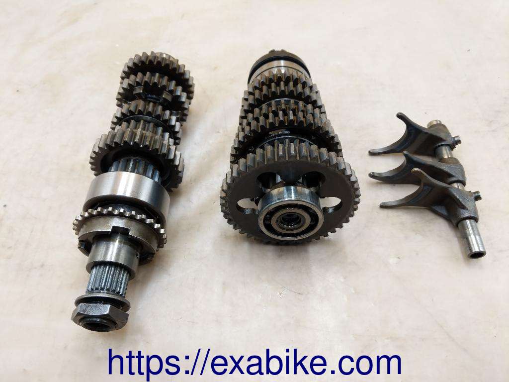 gearbox Honda VF 400 F - photo 2