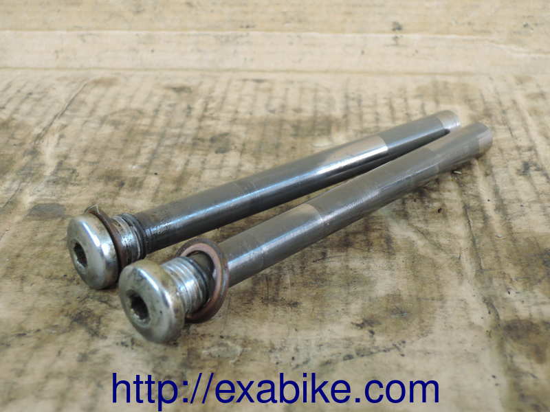 axes des basculeurs Honda NX 650 dominator - photo 1