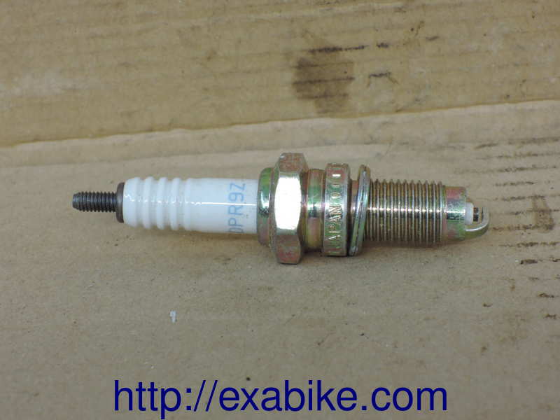 spark plug NGK DPR9Z Honda CBX 400 - photo 1