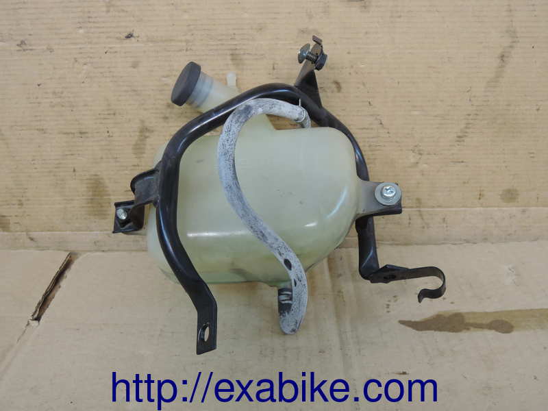 expansion tank Suzuki 400 Burgman - photo 1