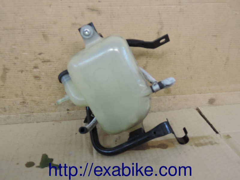 expansion tank Suzuki 400 Burgman - photo 2