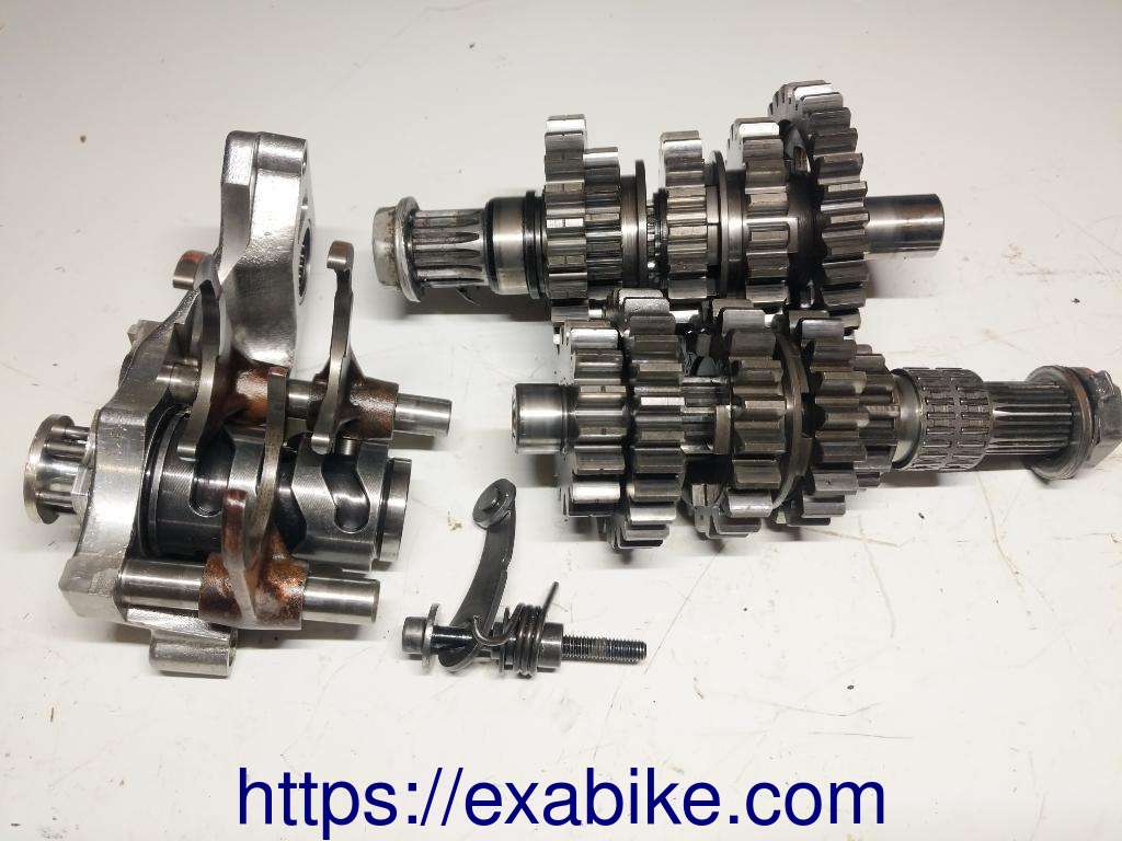 gearbox KTM 400 LC4 - photo 1