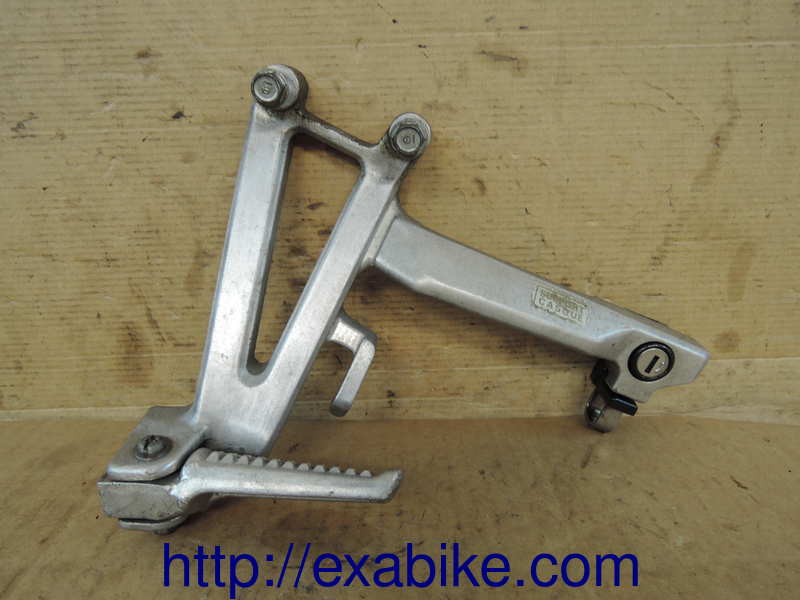 footstep, rear left Honda CBR 600 - photo 1