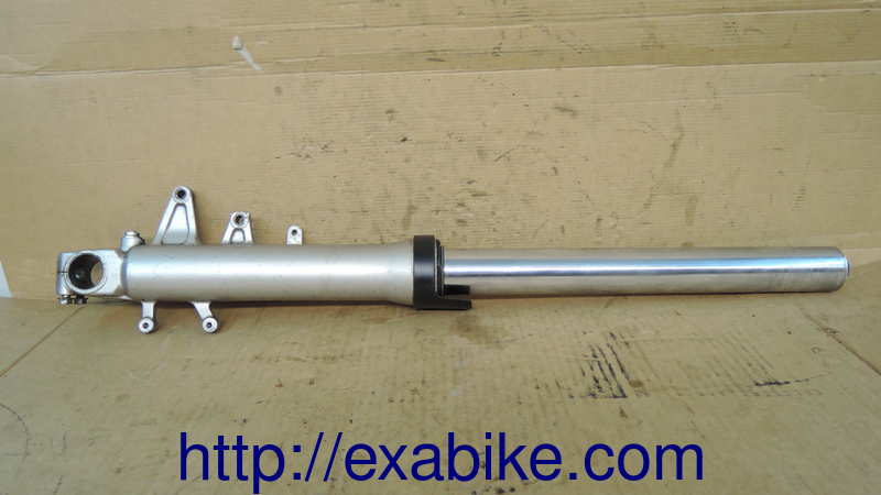 fork, right Suzuki GSXR 600 - photo 1