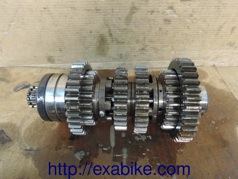 gearbox Kawasaki GPZ 500 - photo 3