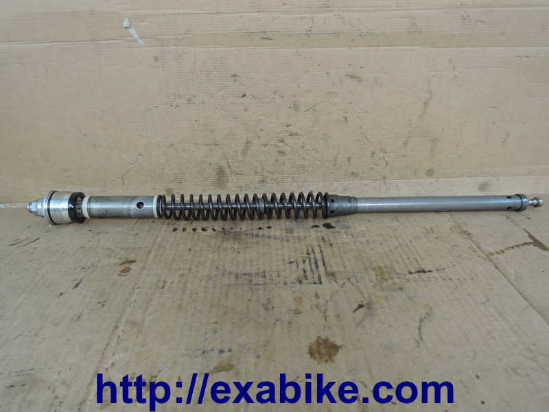 fork spring Suzuki GSXR 750 - photo 1