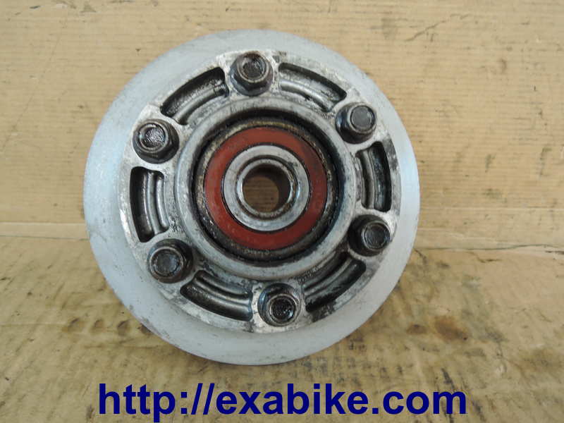 porte couronne Suzuki GSXR 750 - photo 1
