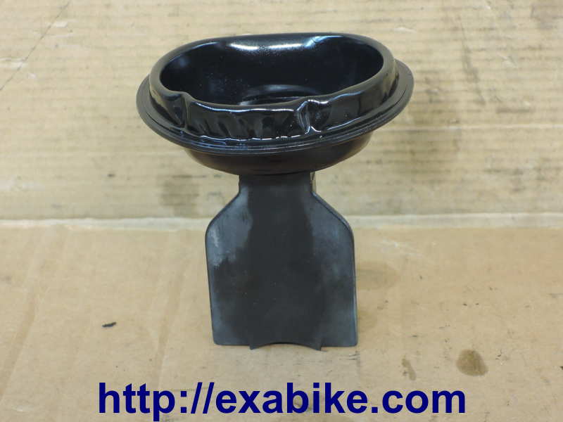 vacuum valve Suzuki GSXR 750 - photo 1