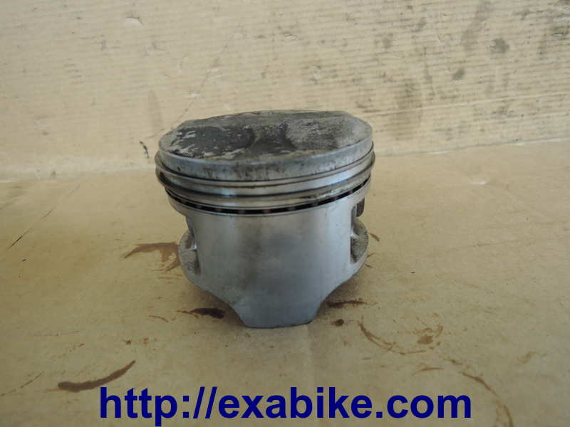 piston Honda VFS 750 - photo 1