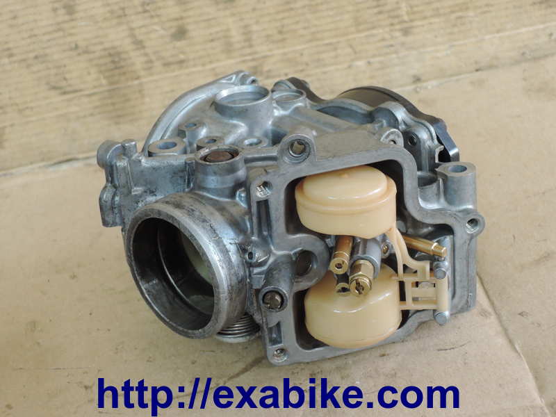 corps de carburateur Honda CBR1000F - photo 2