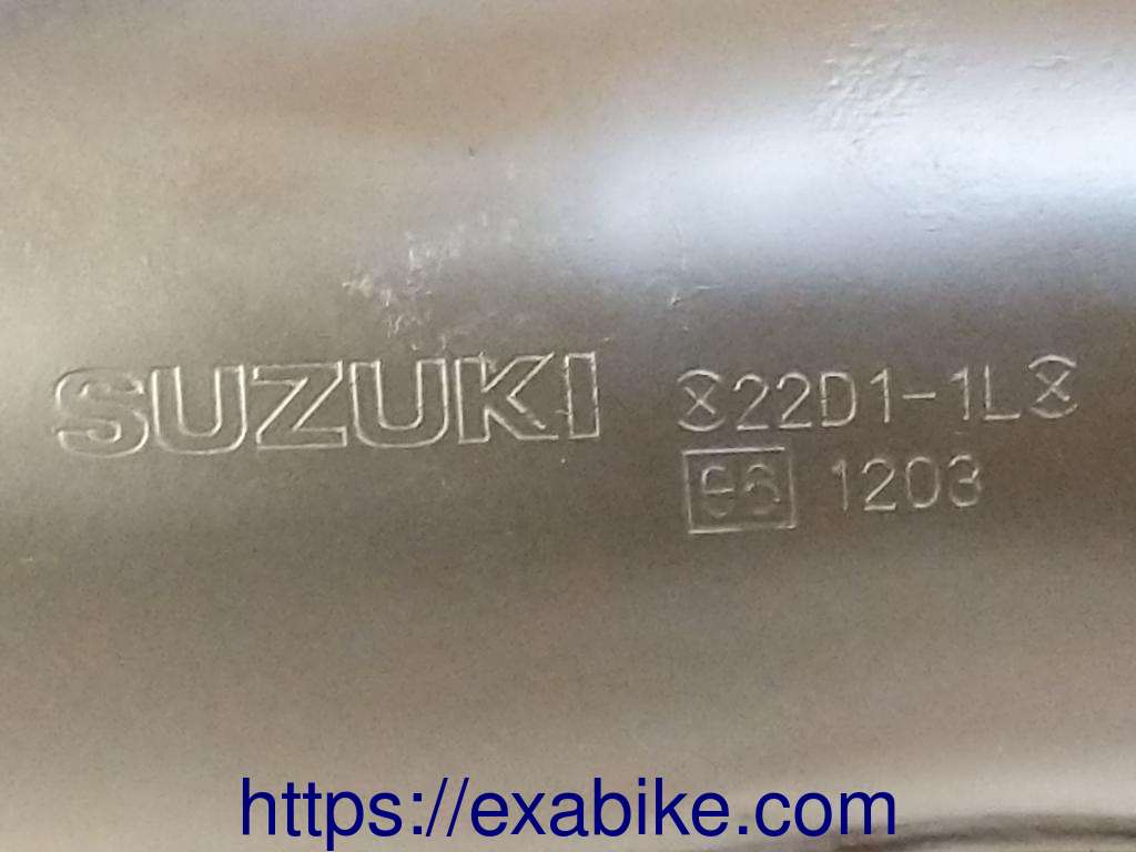 exhaust, left Suzuki RGV 250 - photo 3