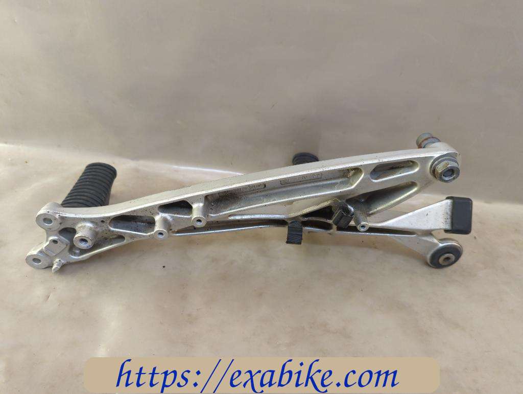 footpegs, right BMW K1200GT - photo 2