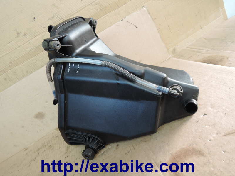 oil tank BMW K1200GT - photo 2