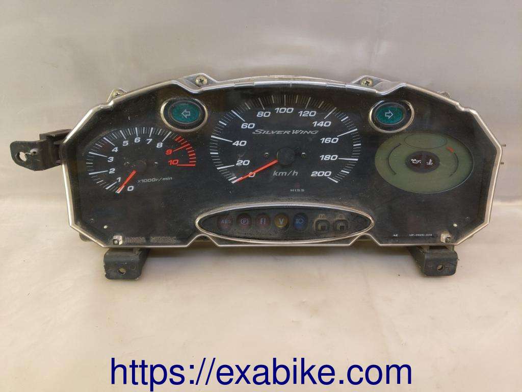 dashboard Honda FSC 600 Silverwing - photo 1