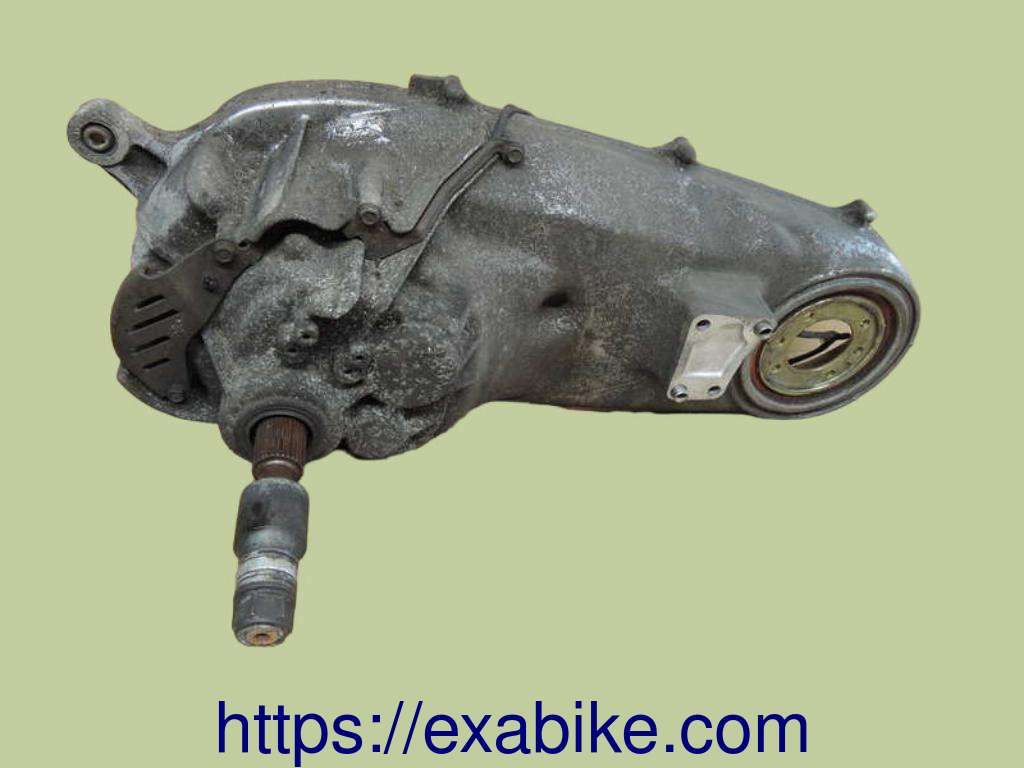 transmission case Honda FSC 600 Silverwing - photo 2