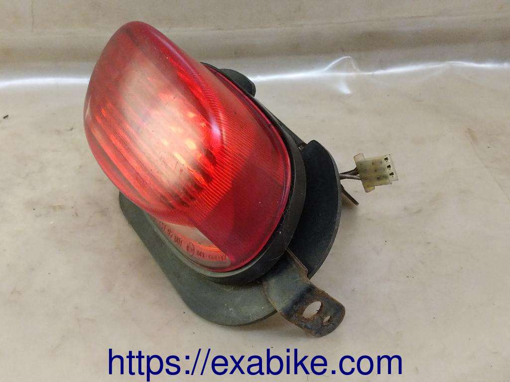 tail light Suzuki GSX 750 Inazuma - photo 2