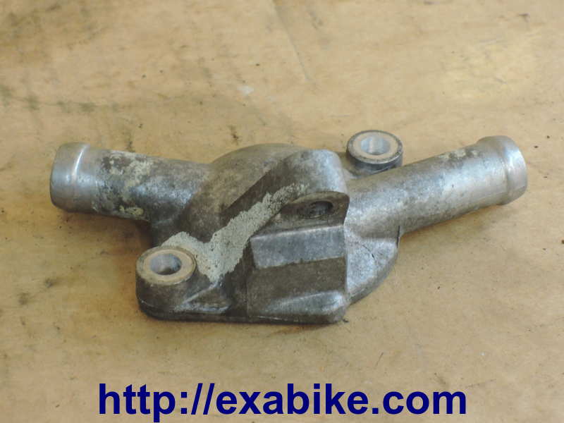 thermostat cover Honda XRV 650 Africa Twin - photo 1