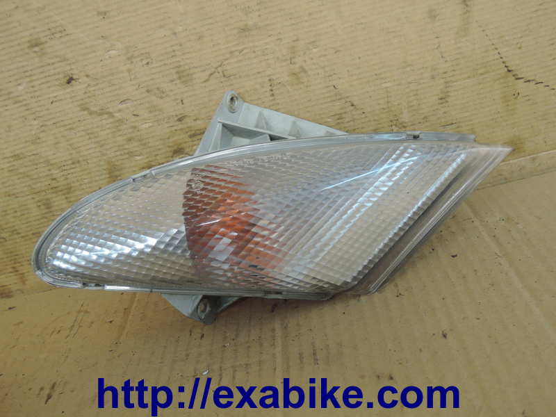 clignotant avant gauche Suzuki 400 Burgman - photo 1