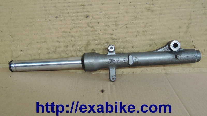 fork, left Suzuki 125 Burgman - photo 2